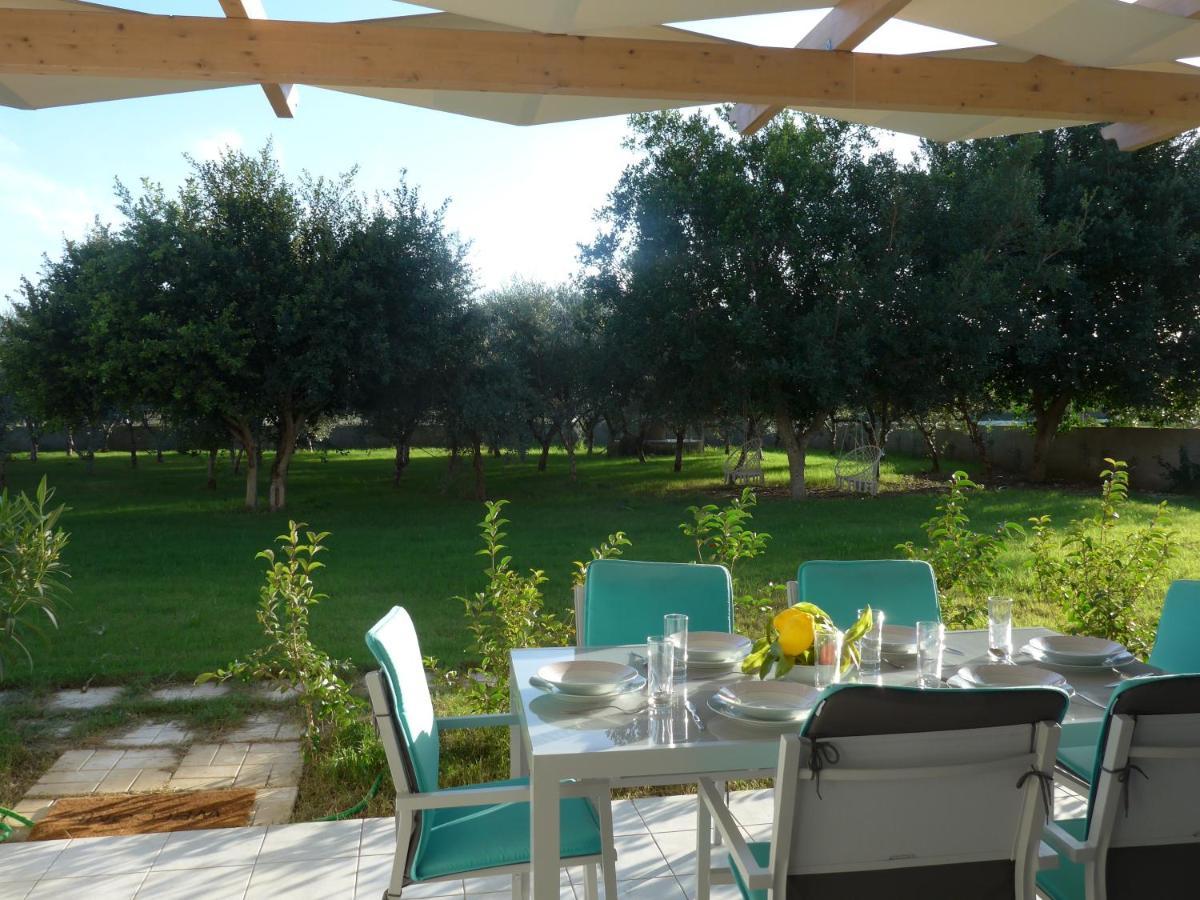 Kalamaki Plaza Apartments Екстериор снимка