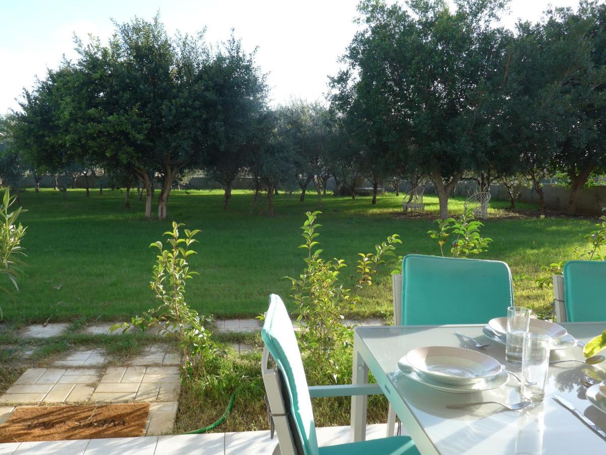Kalamaki Plaza Apartments Екстериор снимка