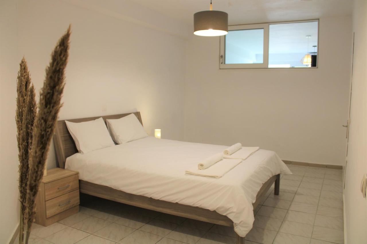 Kalamaki Plaza Apartments Екстериор снимка