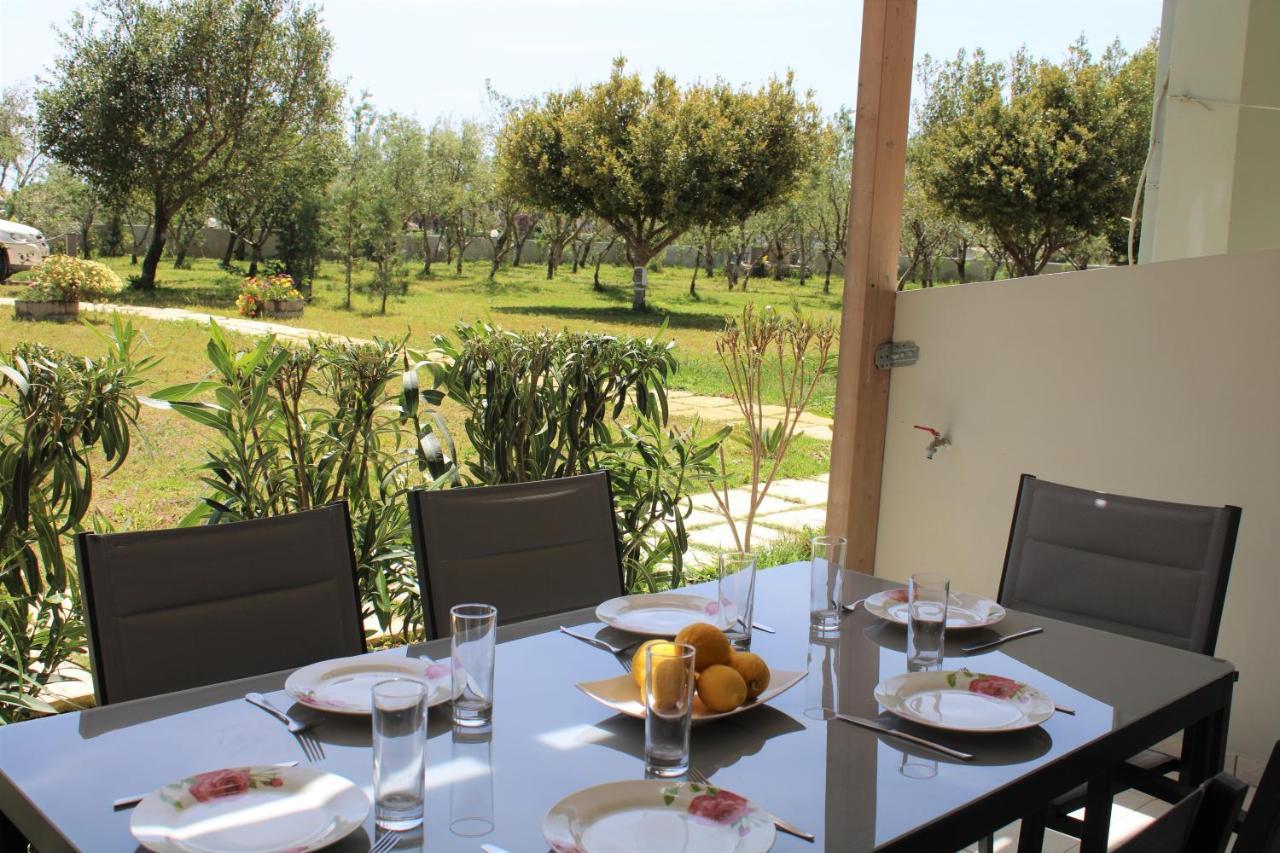 Kalamaki Plaza Apartments Екстериор снимка