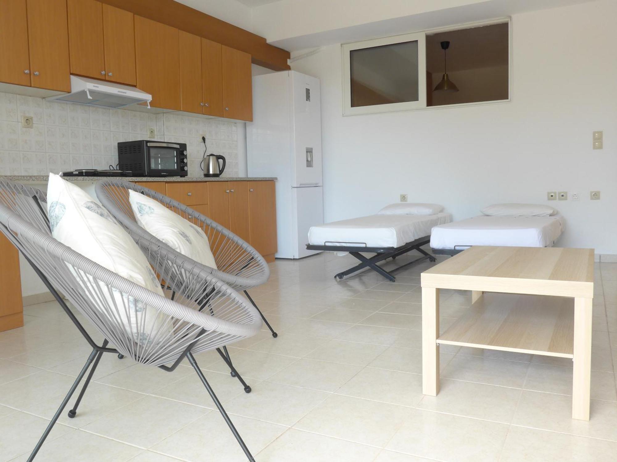 Kalamaki Plaza Apartments Екстериор снимка