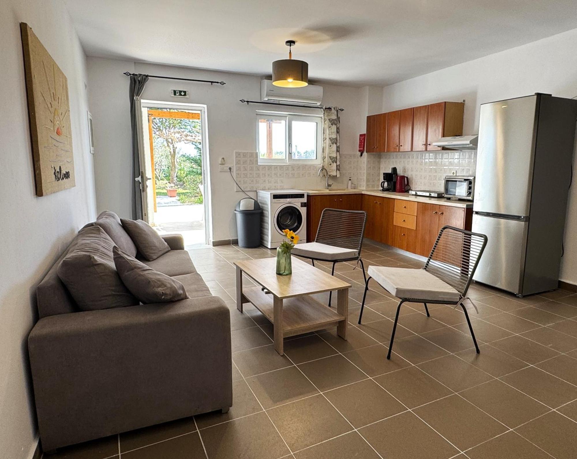 Kalamaki Plaza Apartments Екстериор снимка