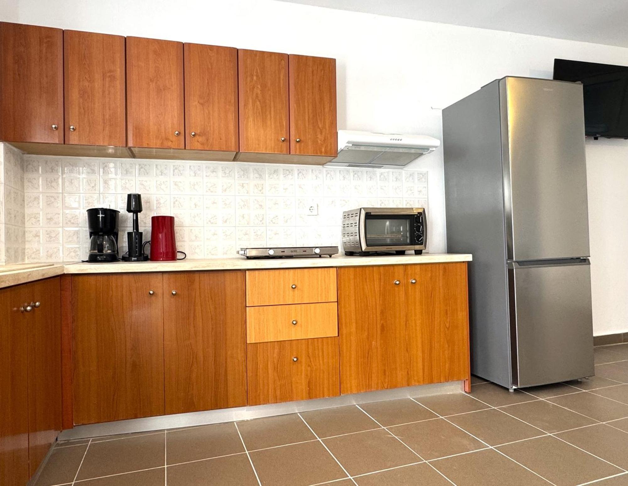 Kalamaki Plaza Apartments Екстериор снимка